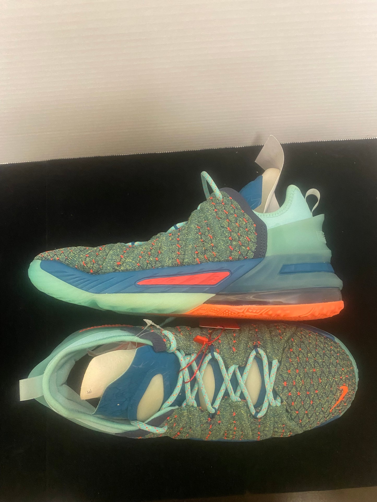 Lebron XVIII 7y