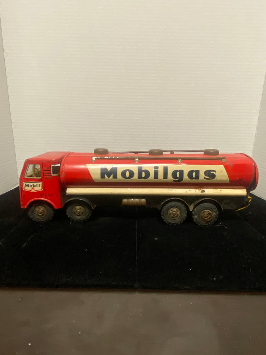 Mobil Gas Truck No.159